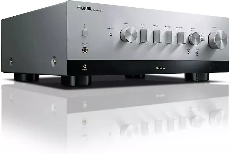 Стереоусилитель Yamaha RN1000A, серебристый